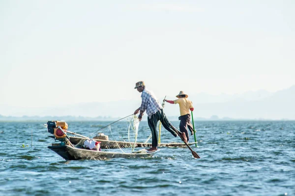 Processo Lavoro Dei Pescatori Inle Lake Myanmar — Foto Stock