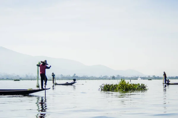 Vista Panoramica Con Persone Barca Lago Inle Myanmar — Foto Stock