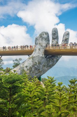 Vietnam. Da Nang. Altın Köprü