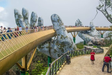 Vietnam. Da Nang. Altın Köprü