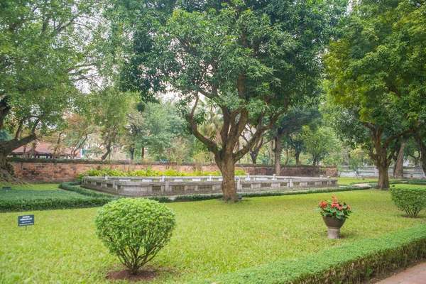 Vietnam. Hanoi. Edebiyat Tapınağı