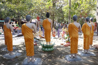 Tayland. Ang Tangası. Wat Muang Tapınağı.