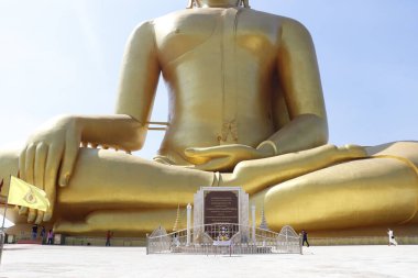 Ang Thong, Thialand 'daki Buda anıtının kısmi görüntüsü