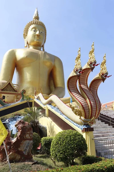 Tailandia Ang Thong Una Vista Del Templo Wat Muang —  Fotos de Stock