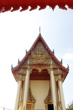 Tayland 'ın Ang Thong' daki Budist tapınağı.