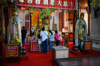 Tayland. Ayutthaya. Wat Phanan Choeng Worawihan Tapınağı.