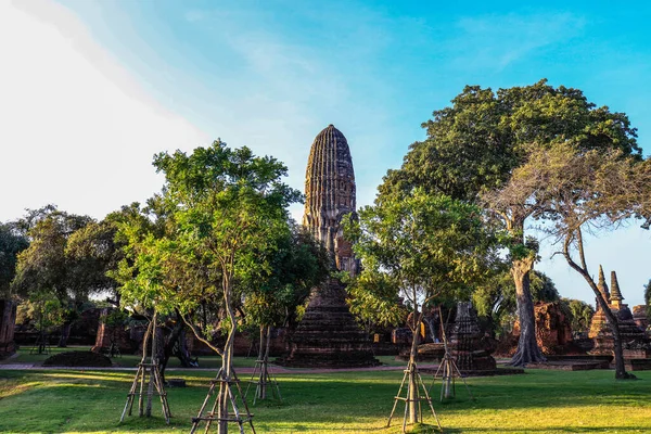 泰国Ayutthaya亚洲佛教传统寺庙 — 图库照片