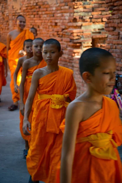 Tajlandia Ayutthayę Widok Wat Yai Chai Mongkhol Rozciągacz — Zdjęcie stockowe