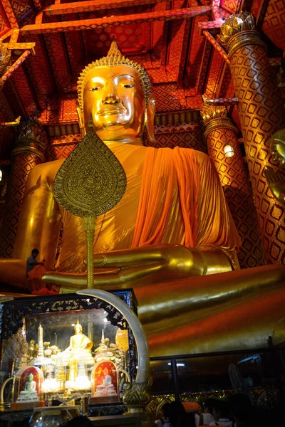 Tailândia Ayutthaya Wat Phanan Choeng Worawihan Templo — Fotografia de Stock