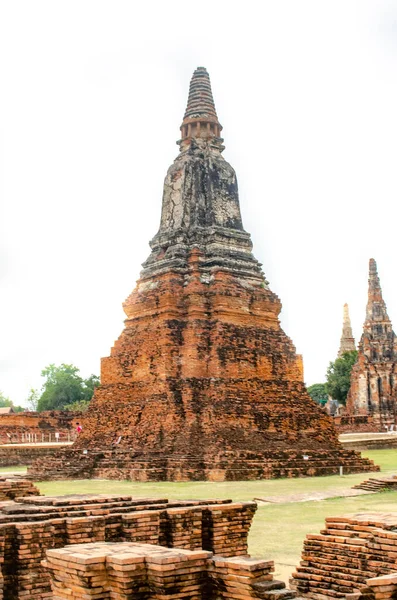 Thaiföld Ajutthaja Wat Chaiwatthanaram Templom — Stock Fotó