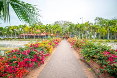 Tayland. Ayutthaya. Wat Yai Chai Mongkhol Tapınağı