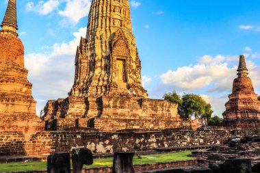 Tayland. Ayutthaya. Wat Ratcha Burana Tapınağı