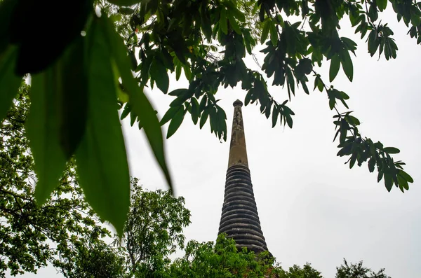 Tayland. Ayutthaya. Wat Yai Chai Mongkhol Tapınağı