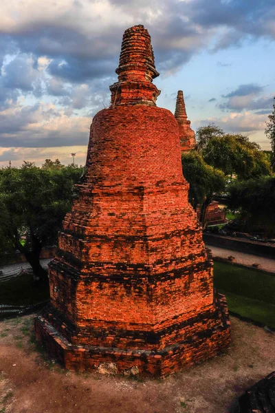 Thaiföld Ajutthaja Wat Ratcha Burana Templom — Stock Fotó
