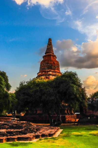 Ayutthaya Wat Ratcha Burana寺 — 图库照片