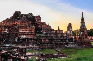 Wat Mahathat Tapınağı kalıntıları, Ayutthaya, Tayland
