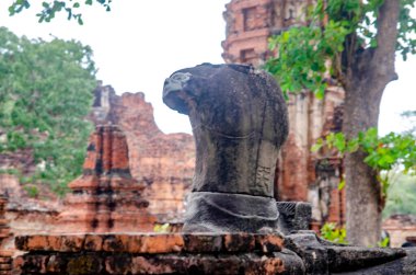 Wat Mahathat Tapınağı 'nın taş kalıntıları, Ayutthaya, Tayland