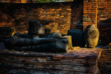 Wat Mahathat Tapınağı 'nın taş kalıntıları, Ayutthaya, Tayland
