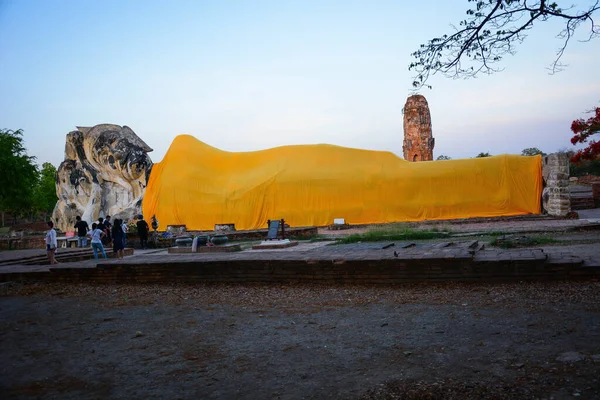 Tailandia Ayutthaya Templo Wat Lokayasutharam — Foto de Stock