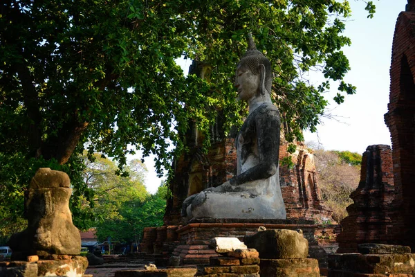 Statue Bouddha Assis Ayutthaya Thaïlande — Photo