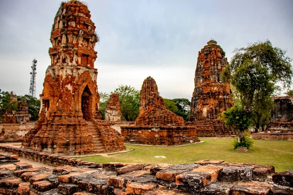 Pietra Antiche Rovine Wat Mahathat Tempio Ayutthaya Thailandia — Foto Stock