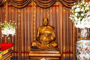 Tayland. Bangkok 'ta. Wat Paknam Bhasicharoen Tapınağı