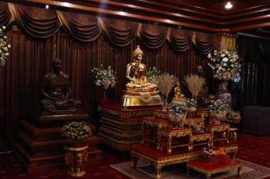 Tayland. Bangkok 'ta. Wat Paknam Bhasicharoen Tapınağı