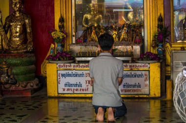 Tayland. Bangkok 'ta. Wat Paknam Bhasicharoen Tapınağı