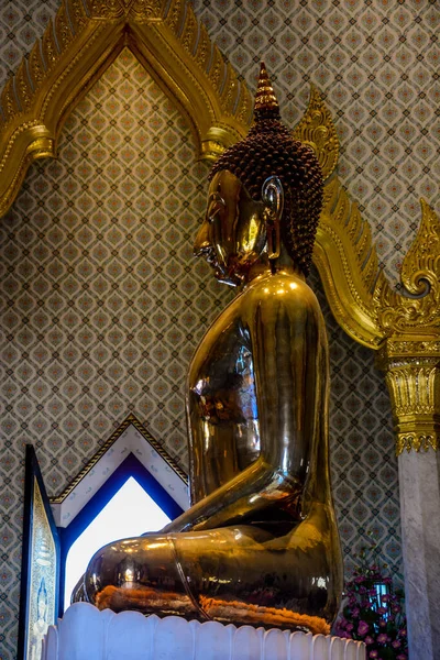 Thajsko Bangkok Wat Traimit Temple — Stock fotografie