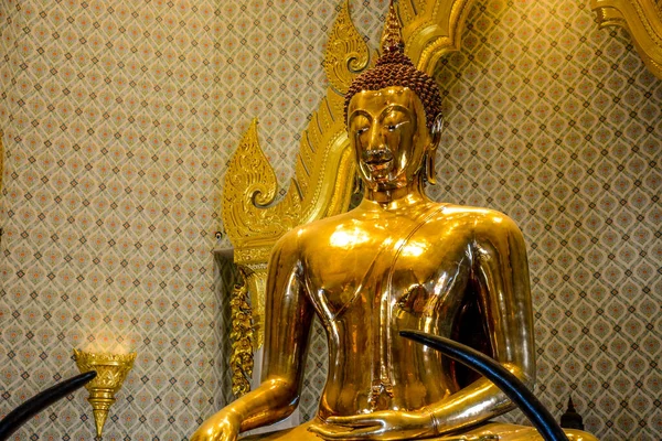 Таиланд Бангкок Храм Ват Траимита — стоковое фото