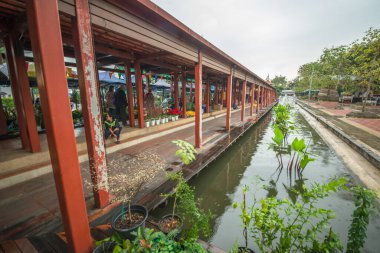 Tayland. Bangkok 'ta. Talingchan Yüzen Piyasa.