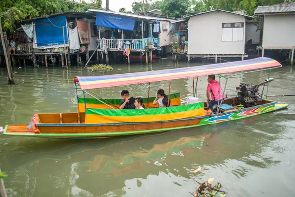 Thajsko Bangkok Talingchan Floating Market — Stock fotografie