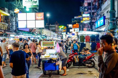 Tayland. Bangkok 'ta. Khao San Yolu.