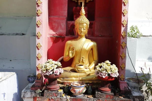 チェンマイ 仏教寺院の眺め — ストック写真