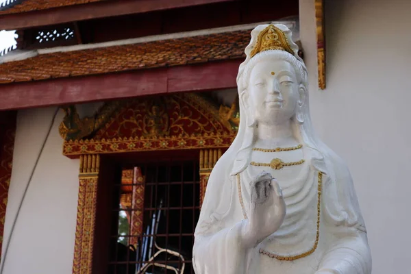 チェンマイ 市内の仏教寺院 — ストック写真