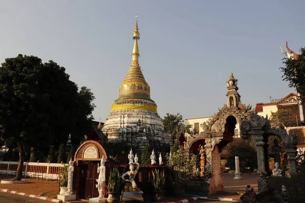 Ταϊλάνδη Τσιάνγκ Μάι Ένας Βουδιστικός Ναός Της Πόλης — Φωτογραφία Αρχείου