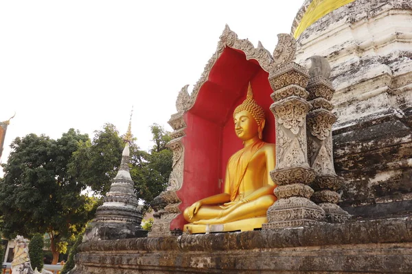 チェンマイ 市内の仏教寺院 — ストック写真