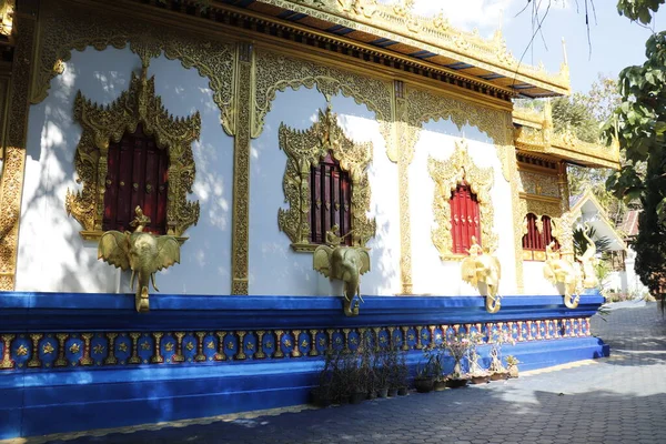 Tailândia Chiang Mai Uma Vista Templo Budista Cidade — Fotografia de Stock