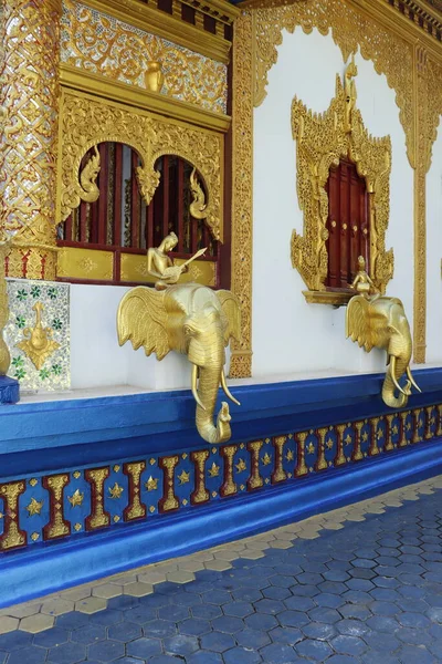 Tailândia Chiang Mai Uma Vista Templo Budista Cidade — Fotografia de Stock