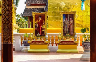 Tayland. Chiang Mai. Wat Phra Singh tapınağının manzarası..