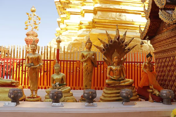 Таиланд Чиангмай Вид Искушение Ват Дой Сутепа — стоковое фото