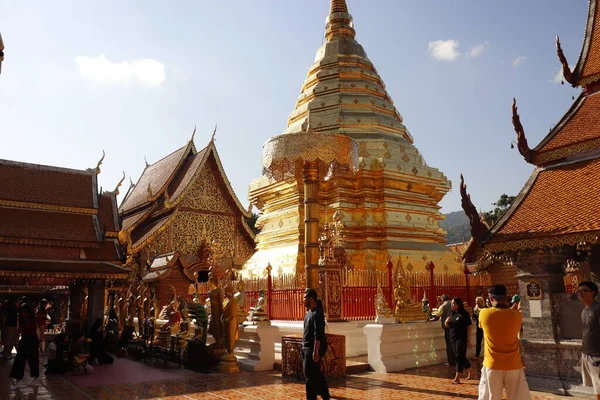 Tailândia Chiang Mai Uma Vista Templo Wat Doi Suthep — Fotografia de Stock