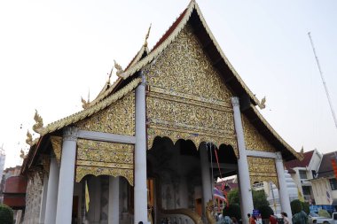 Tayland. Chiang Mai. Wat Chedi Luang Tapınağı manzarası.