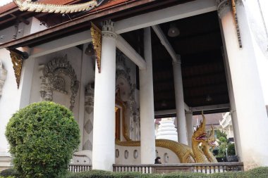 Tayland. Chiang Mai. Wat Chedi Luang Tapınağı manzarası.