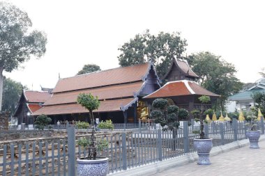 Tayland. Chiang Mai. Wat Chedi Luang Tapınağı manzarası.
