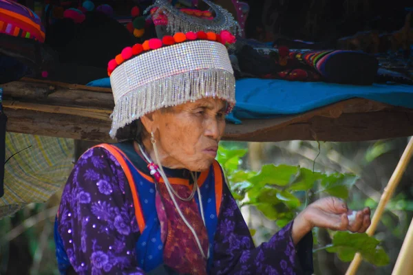 Tailandia Chiang Mai Jirafas Mujer Aldea —  Fotos de Stock