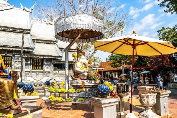 Tailândia Chiang Mai Uma Vista Wat Sri Suphan Templo Prata — Fotografia de Stock