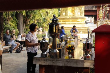Tayland. Chiang Mai. Wat Phra Singh Tapınağı