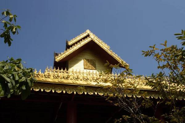 Tailândia Chiang Rai Templo Wat Saeng Kaeo — Fotografia de Stock