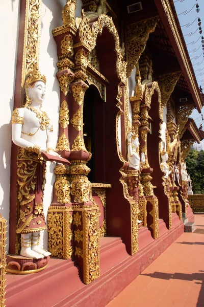 Ταϊλάνδη Τσιάνγκ Ράι Ναός Wat Saeng Kaeo — Φωτογραφία Αρχείου